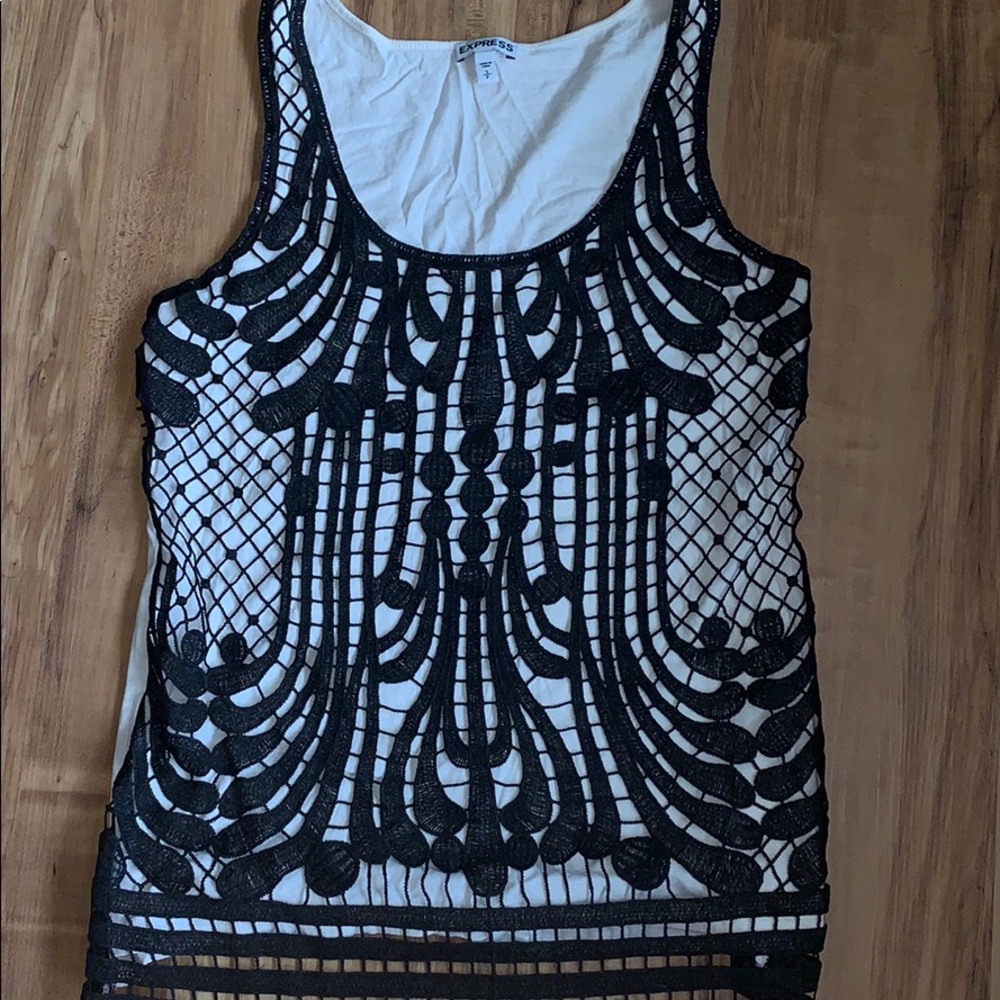 🌸3/$20 Express tank top